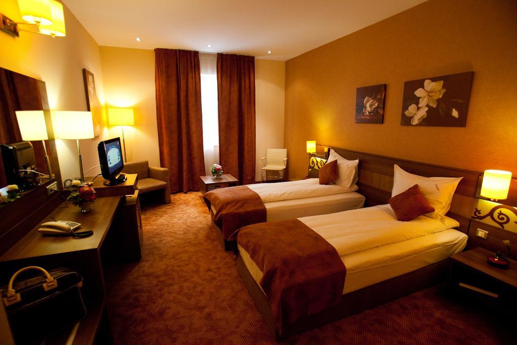 Top Rooms Aparthotel Bukareszt Zewnętrze zdjęcie